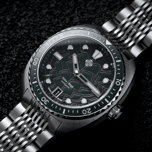 Abalone Diver - Green Dragon - Ixdao Watches