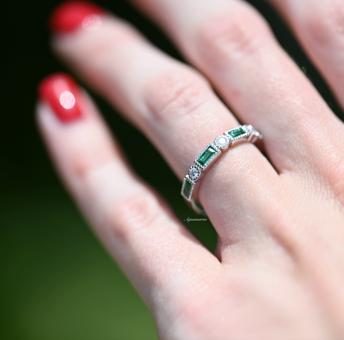 Ari Art Deco Emerald Wedding Band- Sterling Silver by Aquamarise, featuring rectangular simulated emeralds alternating with round simulated diamonds on a delicate sterling silver band.
