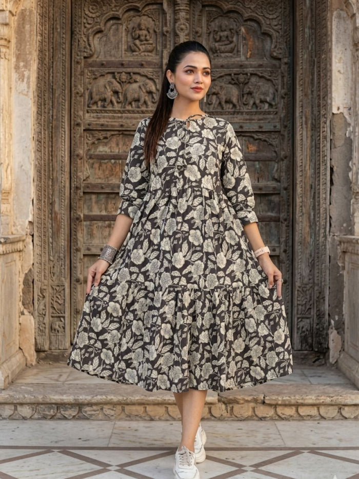 Indiehaat | Blockprinted Cotton Frill Dress Black