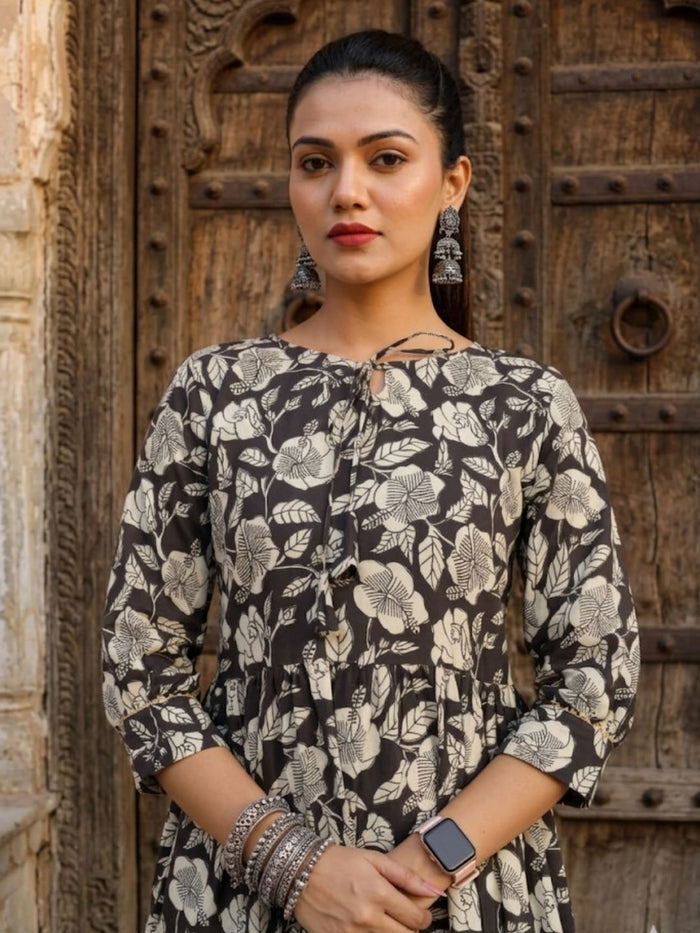 Indiehaat | Blockprinted Cotton Frill Dress Black