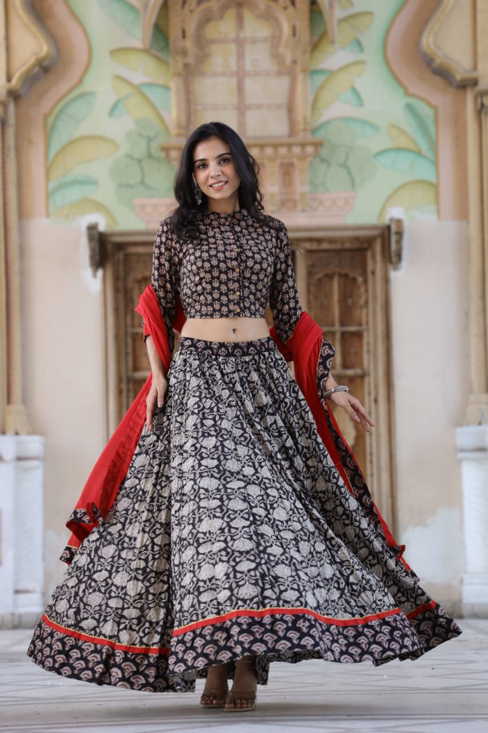 Cotton Lehanga Mulmul Dupatta Violet 20% Off - IndieHaat