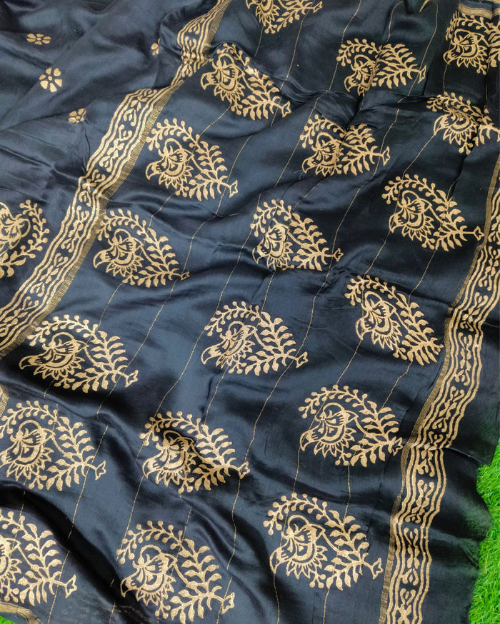 Chanderi Cotton Saree Block Print Black Color with running blouse-Indiehaat