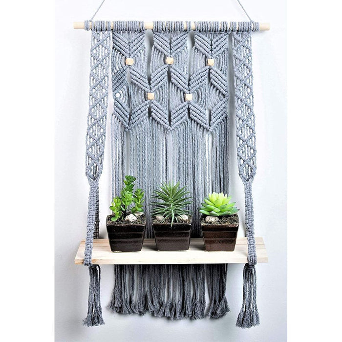 Colour Wooden Plank Holder 
Size: 30" Long 
Plank: 5"X16"
Material Cotton-Indiehaat