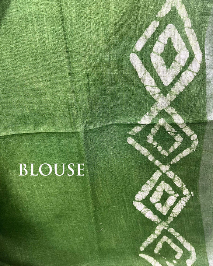 IndieHaat | Slub Linen Green Saree Batik Print Running Blouse Ajrakh Dabu
