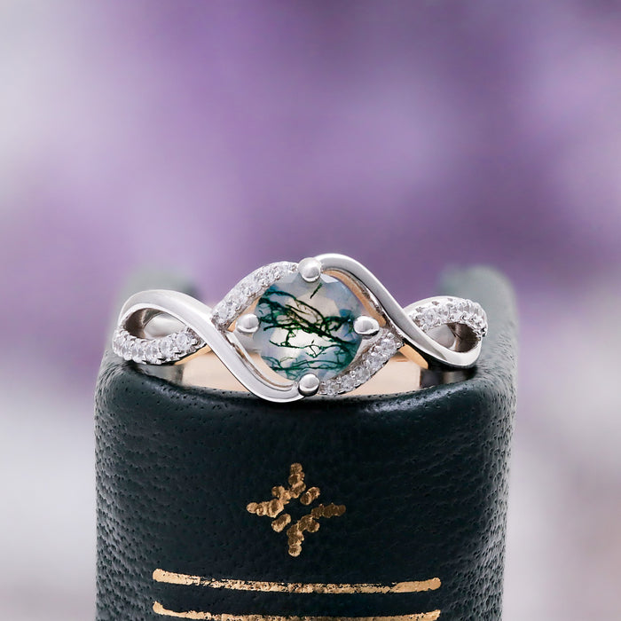 Entwined green moss agate sterling silver ring with vine details