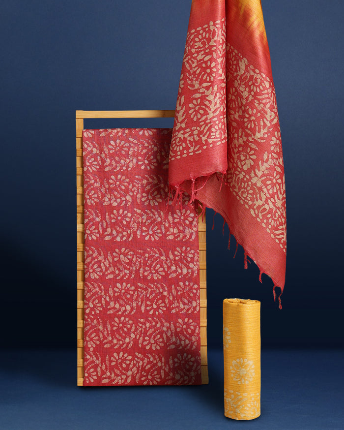 Fiery Khadi Cotton Wax Batik Hand Dyed Red Suit (T+B+D)
