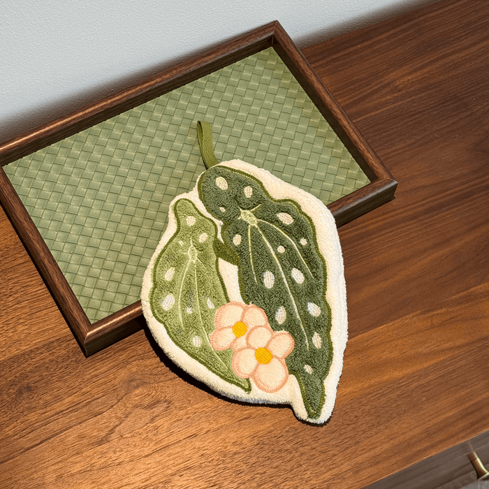 Hanging hand towel set botanical leaf