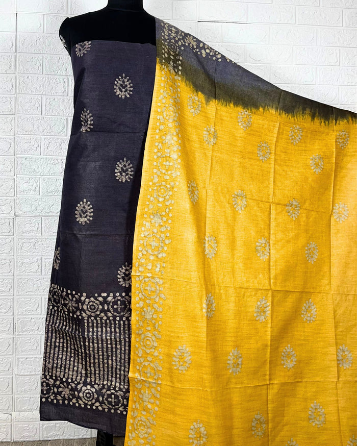 Intriguing Khadi Cotton Wax Batik Hand Dyed Black Suit (T+B+D)
