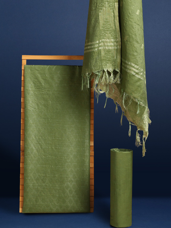 Katan Silk Eclipsing Handcrafted Green Suit (T+B+D)