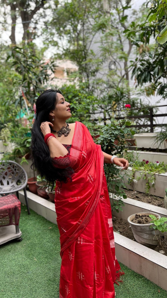 Katan Silk Saree Red Color Weaving Design with Blouse-Indiehaat