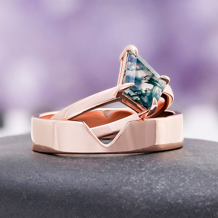 Minimalist Kite Cut Green Moss Agate Engagement Ring in 14K Solid Rose Gold by Aquamarise Gold, featuring a unique green moss agate kite-cut stone with a matching rose gold band.