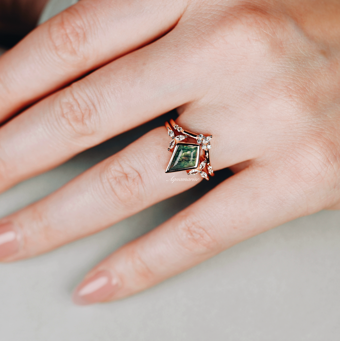 Kite Green Moss Agate Bezel Engagement Ring Set in 14K Solid Rose Gold by Aquamarise Gold, featuring a unique kite-shaped green moss agate with delicate rose gold and diamond accents.