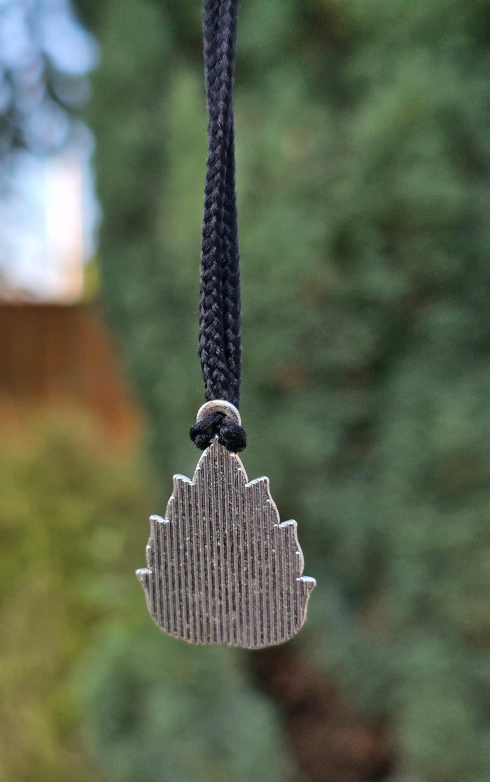 Lord Ganesh Pendant Silver Colour Stainless Steel Nazar Protection UK A38 Hindu black dori Holy Lotus Flower