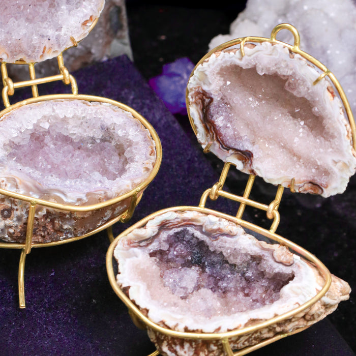 Mini natural geode ring box with gold hinge by Aquamarise in Lavender Mist Purple with crystal interior