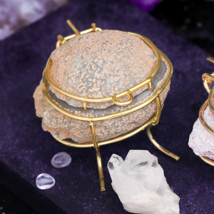 Close-up of a Smoke Agate Grey geode ring box by Aquamarise shown closed with natural stone finish