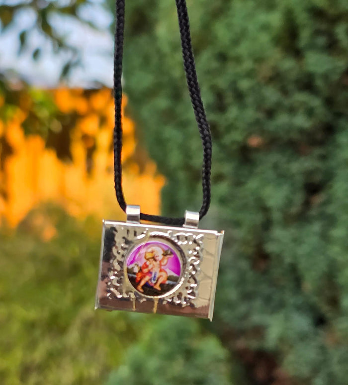 Mini Taweez Om Locket Hanuman Taviz Evil Eye Nazar Shield Hindu Pendant A33 Protection Unisex