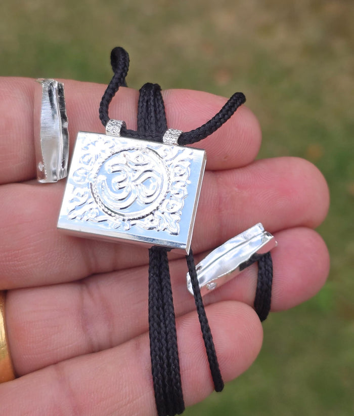 Mini Taweez Om Locket Shiv ji Taviz Evil Eye Nazar Shield Hindu Pendant A34 Protection Unisex