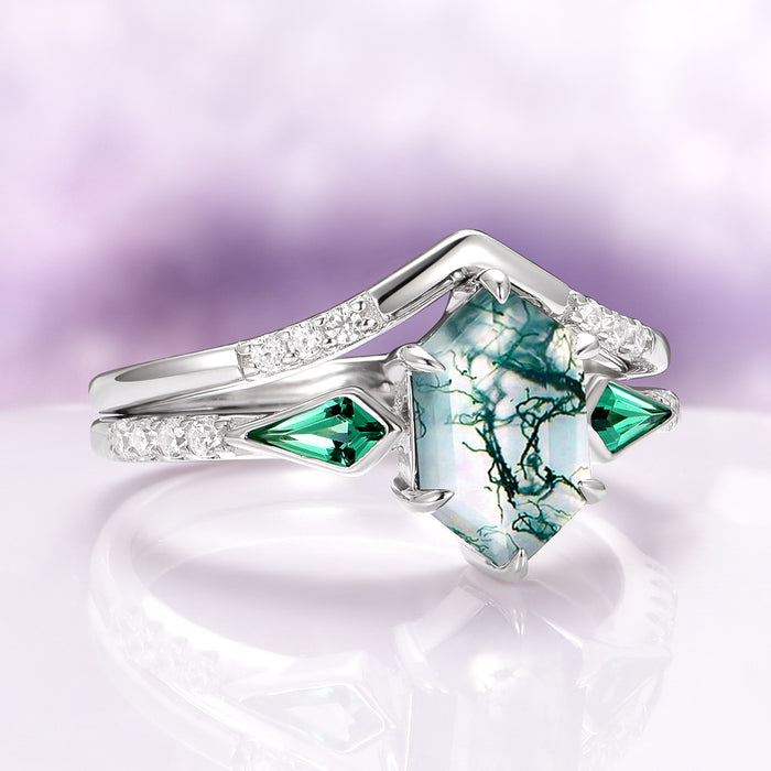 Northern Lights Woodland Couples Ring Set by Aquamarise featuring a unique moss agate center with emerald-shaped green accents and sparkling diamonds on a sleek sterling silver band.