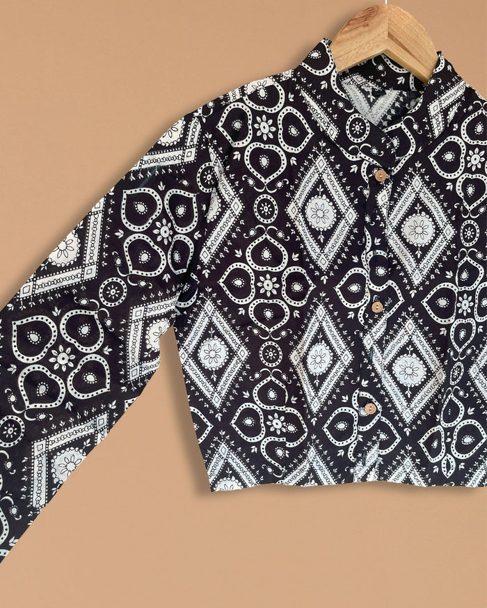 Indiehaat | Pure Cotton Crop Top Black Hand Printed