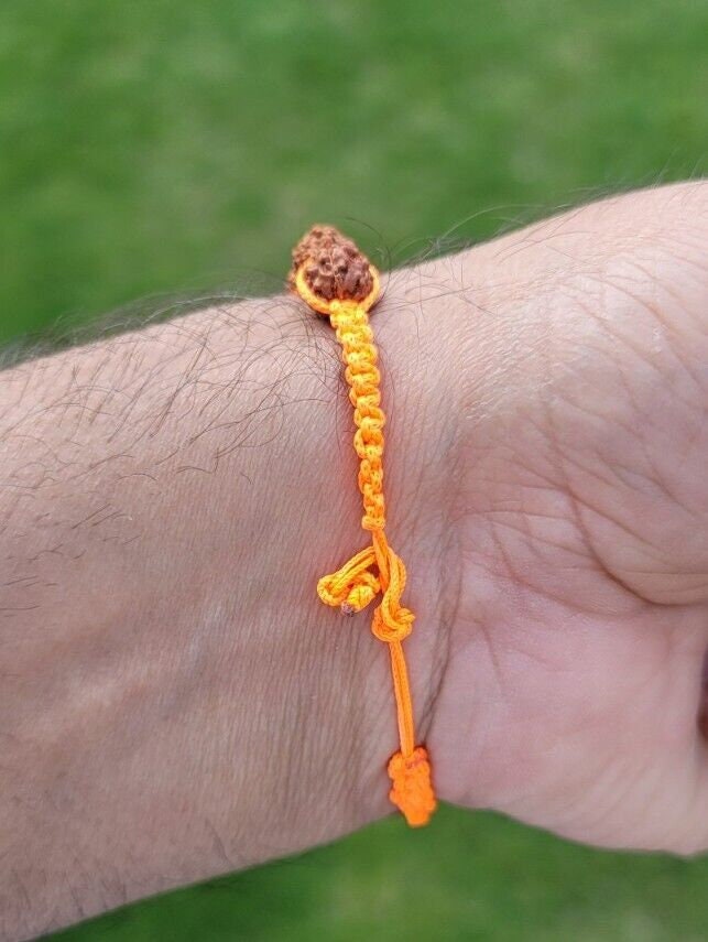 Rudraksha Beads Meditation Bracelet Hindu Shiva Kesari Thread Adjustable Y2R Evil Eye Protection nazar Shield Amulet