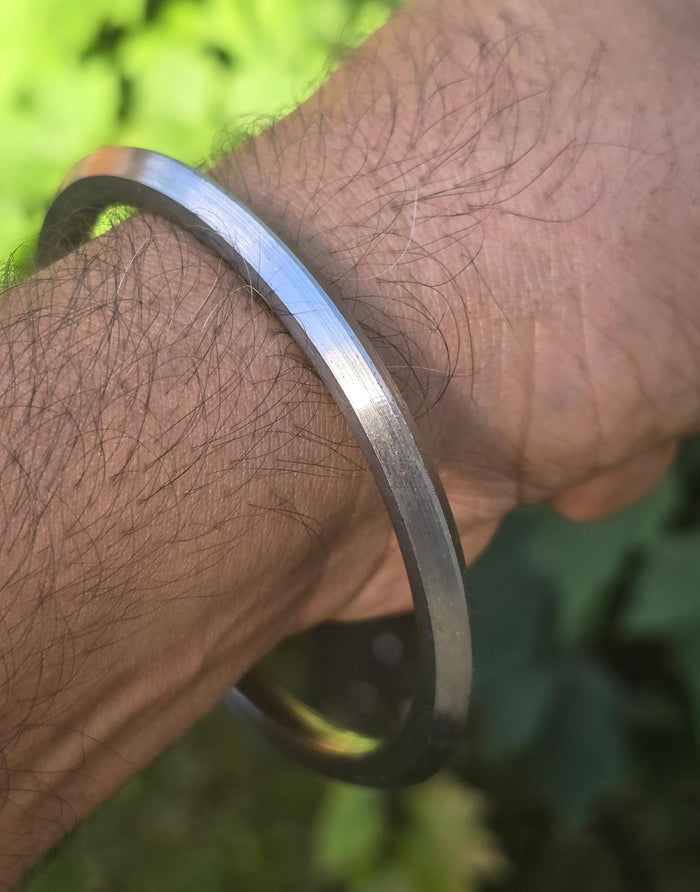 Sarbloh Kara One Edge Pure Iron Kada Sikh Bangle Khalsa Bracelet Handmade D5 New Traditional UnisexKarha