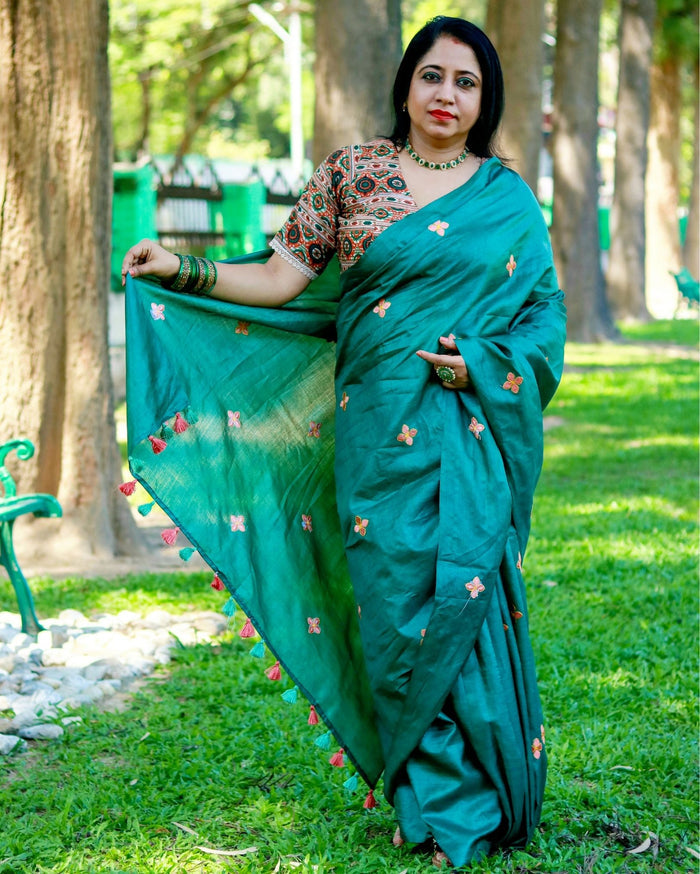 Tussar Silk Saree Online – Floral Buti Embroidery – Party Wear – Indiehaat