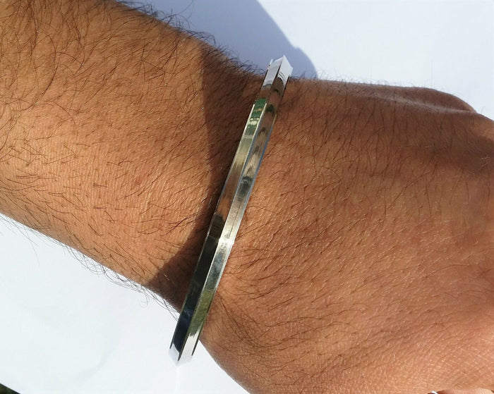 Stainless Steel Stunning One Edge Traditional Sikh Kara Punjabi Kada Kakar D1A1