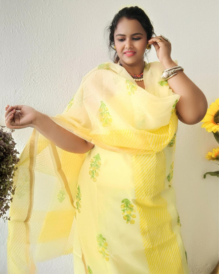 Textured Kota Doria Yellow Suit (T+B+D) Handblock Print
