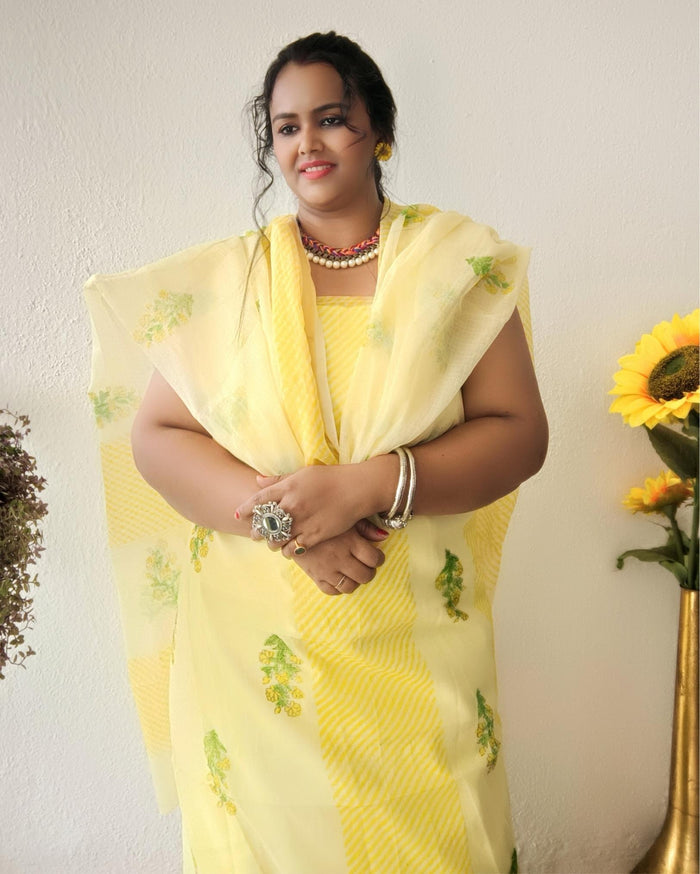 Textured Kota Doria Yellow Suit (T+B+D) Handblock Print