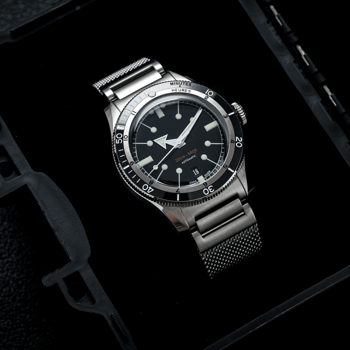 The 5303 Diver - Black - Ixdao Watches