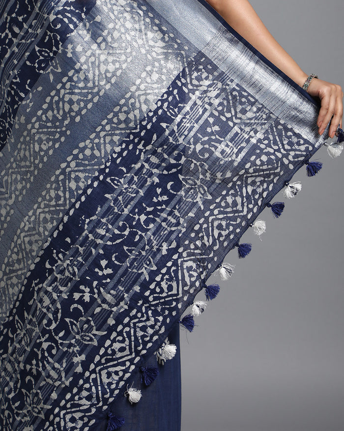 Buy Tranquil Slub Linen Batik Print Saree Online