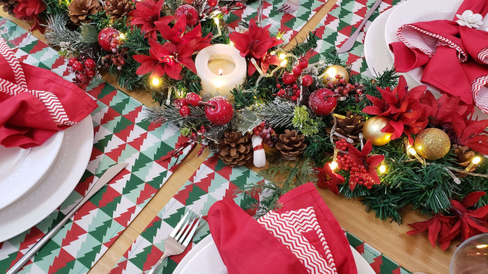 Set of 4 Placemats Christmas Tree Tile Cloth Waterproof 17" by 13" -  Green-4