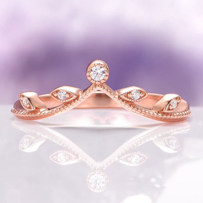 Lab-Grown Diamond Leaf Engagement Ring Set in 14K Solid Rose Gold (IGI Certified) by Aquamarise Gold, featuring a twisted vine design with sparkling diamonds in a nature-inspired motif.